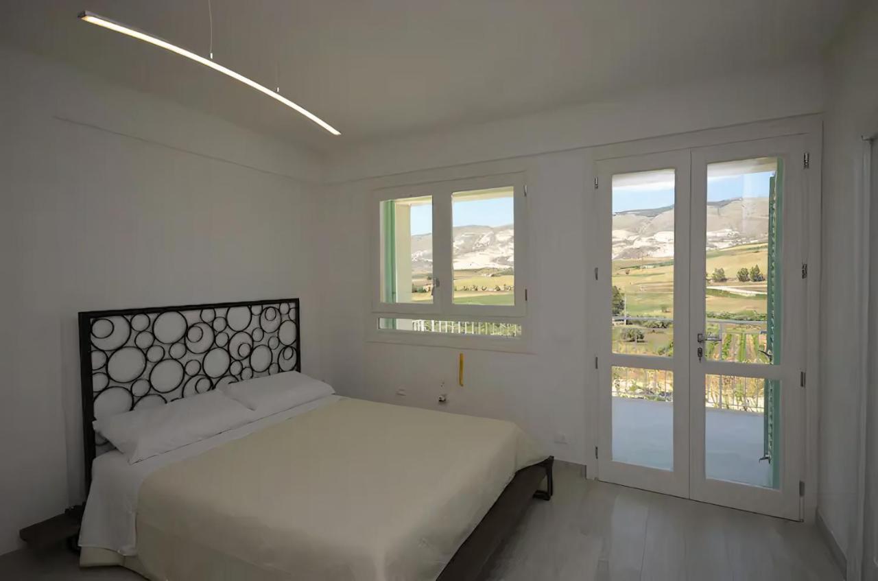 Villa Degli Alberi Buseto Palizzolo Ngoại thất bức ảnh